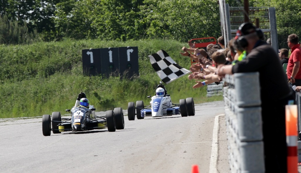 Frederik Schandorff vinder også løb nummer tre
(Foto: Motorsporten.dk)